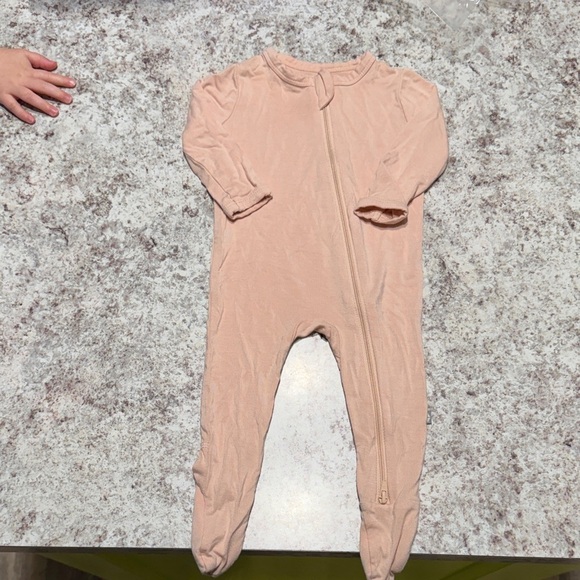 Kyte BABY Other - Kyte Baby Peach Kids One Piece